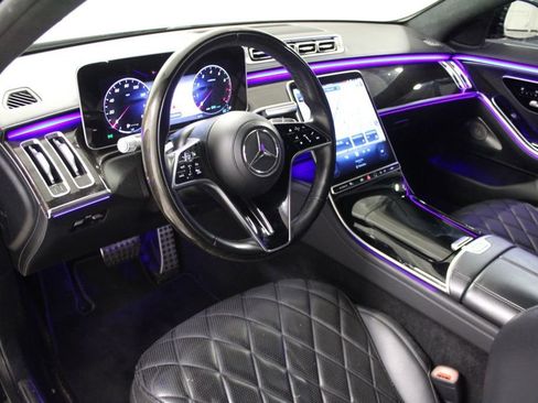 Certified 2022 Mercedes-Benz S 580 4MATIC Sedan image 4