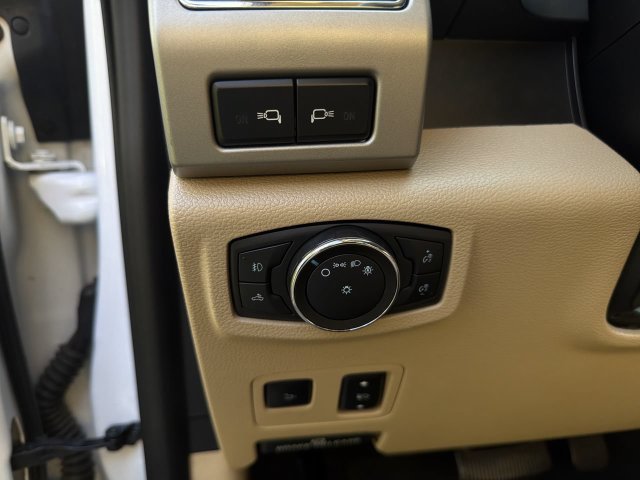 Used 2021 Ford F250 Lariat w/ Lariat Ultimate Package AWD/4WD image 17