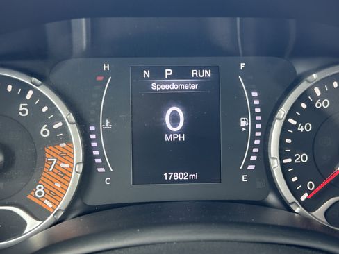 Used 2021 Jeep Renegade Sport AWD/4WD image 25