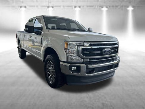 Used 2021 Ford F250 Lariat w/ Lariat Ultimate Package AWD/4WD image 2