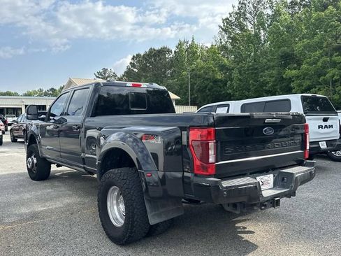 Used 2022 Ford F350 Lariat w/ Lariat Value Package AWD/4WD image 5