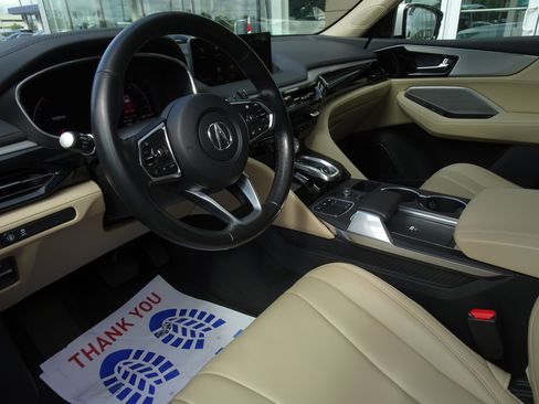 Used 2023 Acura MDX SH-AWD image 12