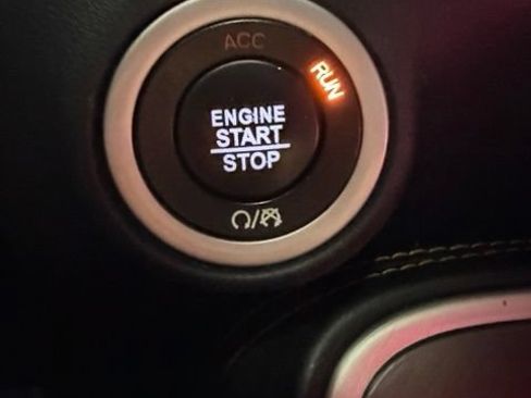 Used 2022 Dodge Challenger R/T Scat Pack RWD image 22