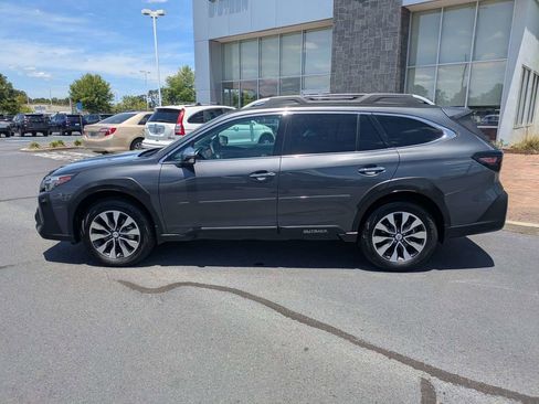 Used 2025 Subaru Outback Touring XT w/ Popular Package #2 AWD/4WD image 8