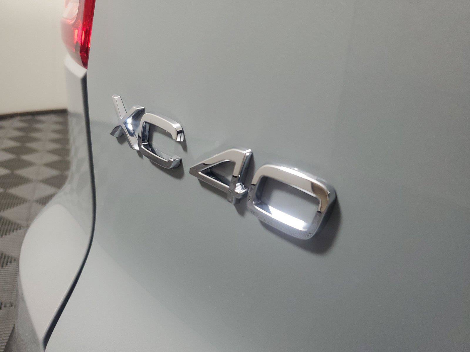 Used 2026 Volvo XC40 B5 Plus w/ Protection Package Premier AWD/4WD image 8