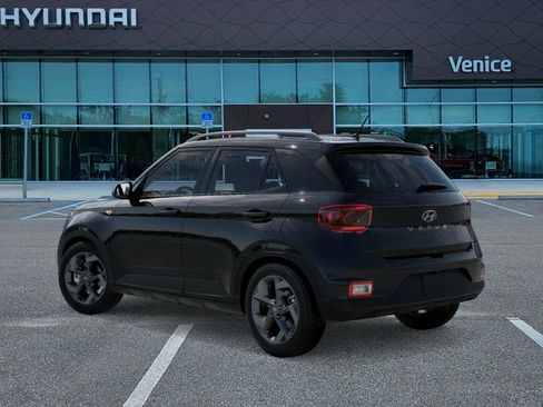 New 2026 Hyundai Venue SEL FWD image 5