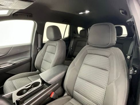 Used 2025 Chevrolet Equinox LT image 6