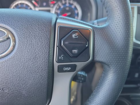 Used 2019 Toyota 4Runner SR5 Premium image 24