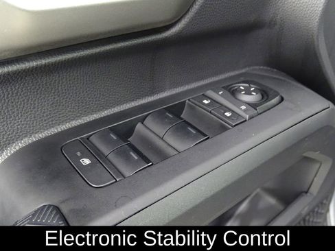 Used 2024 Toyota Tacoma SR5 image 14