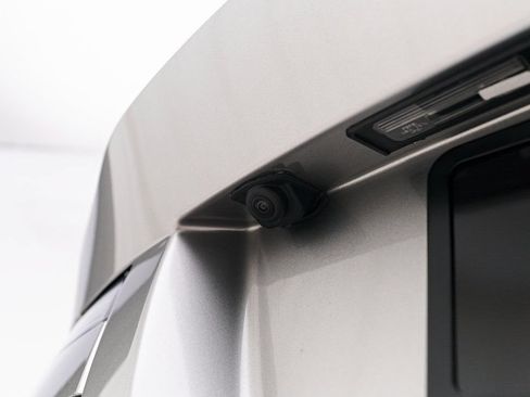 Used 2016 Aston Martin DB9 GT RWD image 42