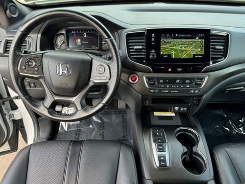 Used 2022 Honda Passport TrailSport image 18