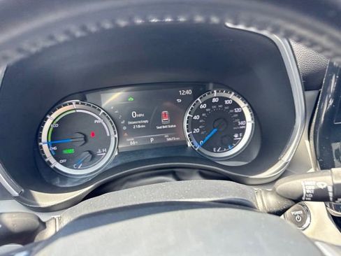 Used 2023 Toyota Highlander XLE AWD/4WD image 17