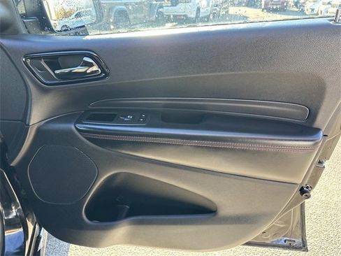 Certified 2023 Dodge Durango GT image 8