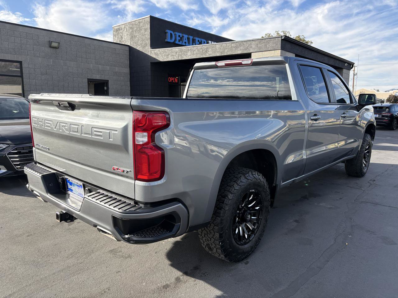 Used 2019 Chevrolet Silverado 1500 RST AWD/4WD image 5