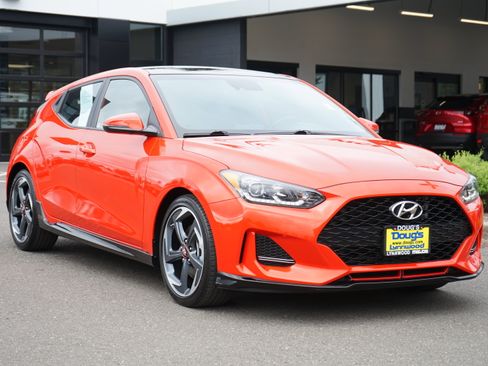 Used 2020 Hyundai Veloster Turbo FWD image 1