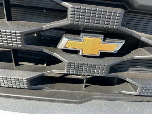 New 2026 Chevrolet Silverado 1500 W/T image 38