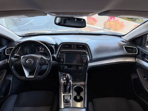 Used 2018 Nissan Maxima 3.5 S image 17