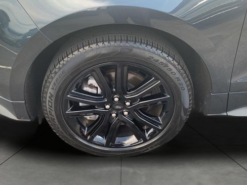 Used 2024 Ford Edge ST-Line w/ Class II Trailer Tow Package AWD/4WD image 20