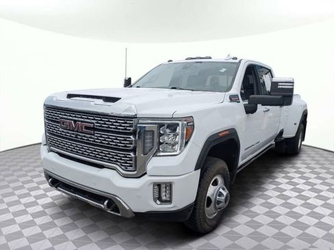 Used 2021 GMC Sierra 3500 Denali w/ Denali Ultimate Package AWD/4WD image 7