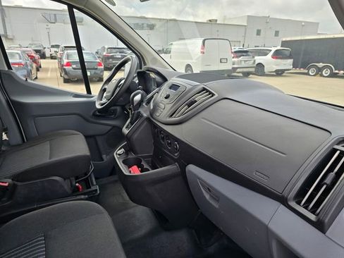 Used 2019 Ford Transit 250 130 Low Roof w/ Exterior Upgrade Package RWD image 18