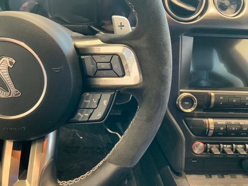 Used 2022 Ford Mustang Shelby GT500 w/ Handling Package RWD image 20