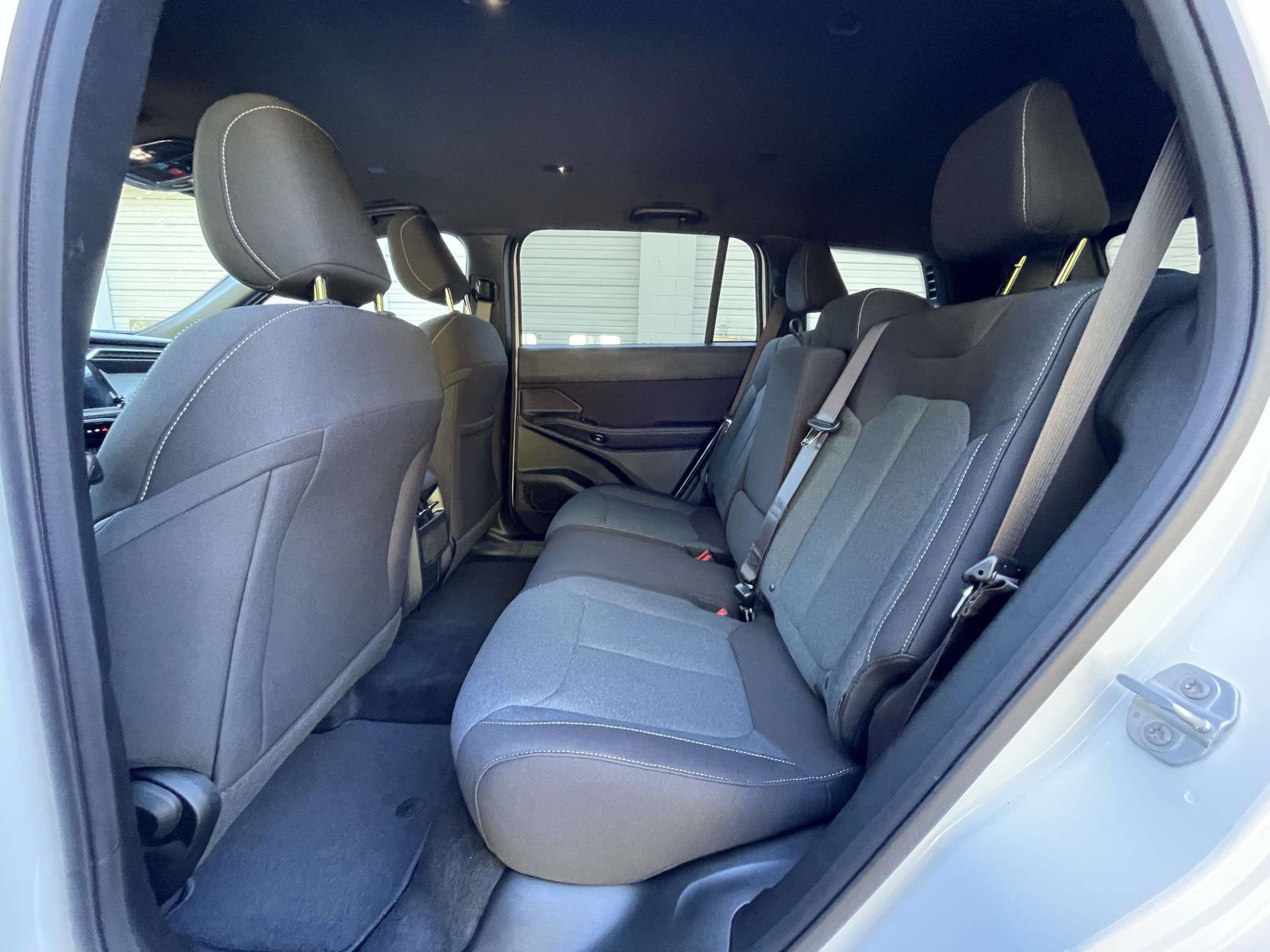 Used 2026 Jeep Cherokee AWD/4WD image 10