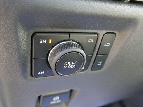 New 2026 Ford Expedition Platinum w/ Driver's Package image 17