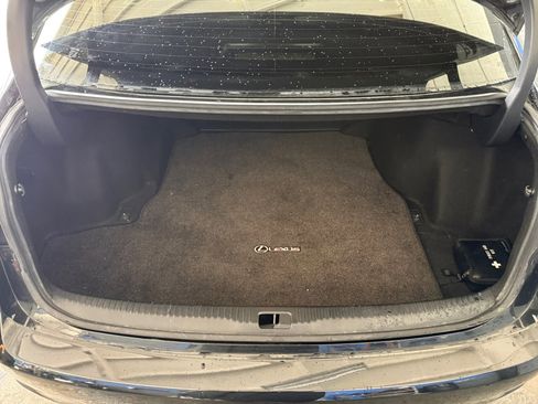 Used 2017 Lexus IS 350 image 19