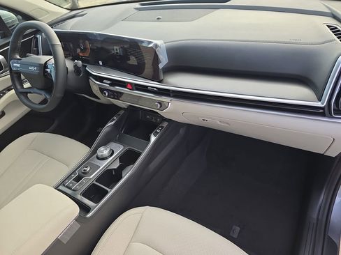 New 2026 Kia Sorento EX FWD image 14