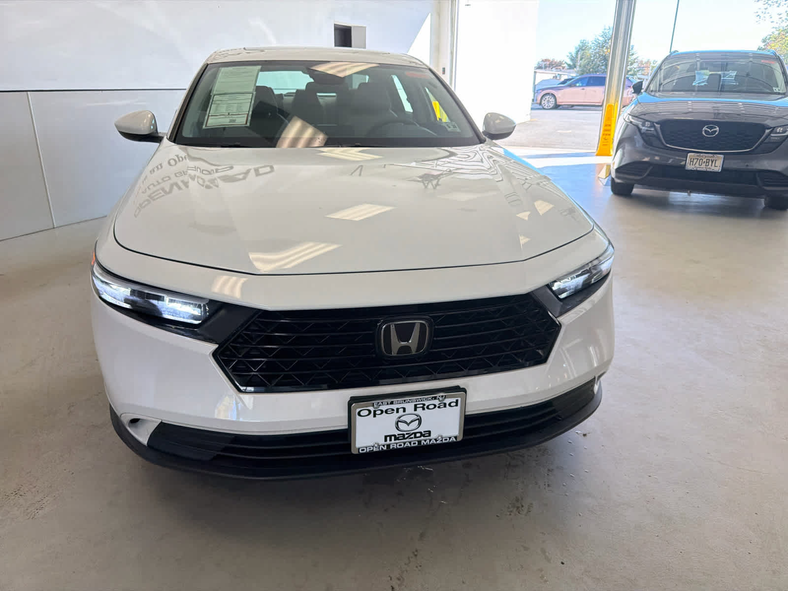Used 2023 Honda Accord EX image 19