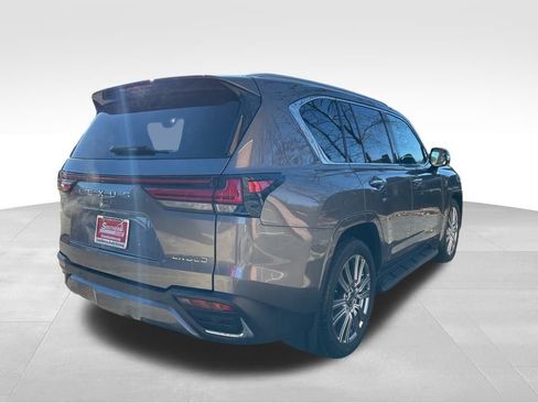Used 2023 Lexus LX 600 4WD w/ Ultra Luxury Package image 5