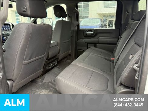 Used 2022 Chevrolet Silverado 3500 LT w/ Convenience Package AWD/4WD image 12