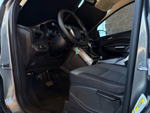 Used 2013 Ford Escape SE image 39