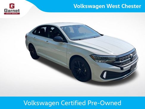 Certified 2022 Volkswagen Jetta Sport w/ IQ.Drive Package FWD image 8