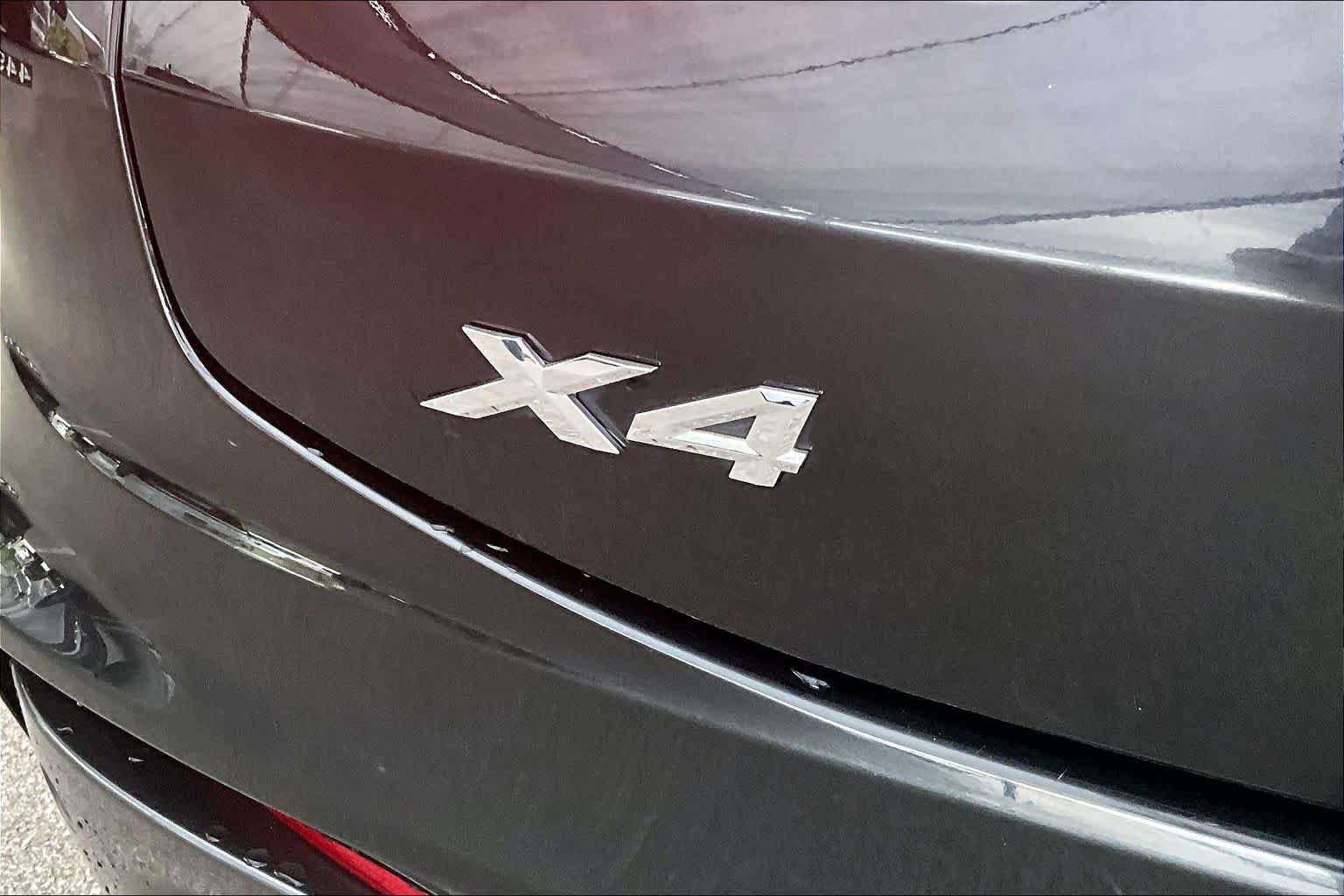 Used 2019 BMW X4 xDrive30i w/ M Sport Package AWD/4WD image 10