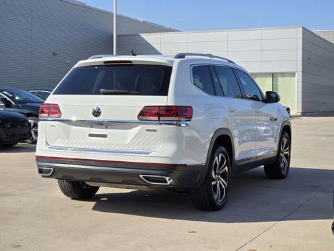 Used 2021 Volkswagen Atlas SEL Premium image 6