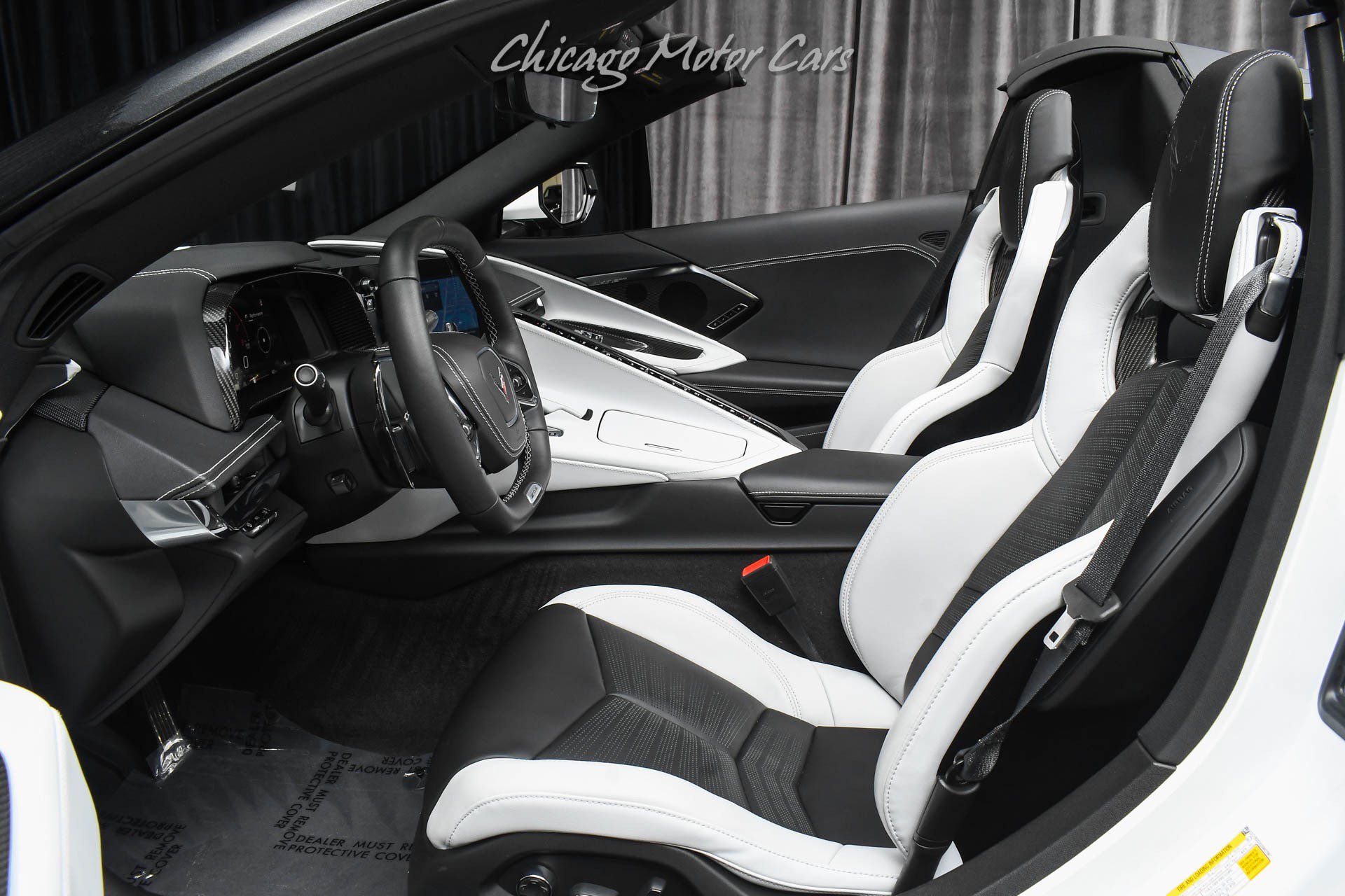 Used 2025 Chevrolet Corvette Z06 w/ Stealth Interior Trim Package RWD image 23