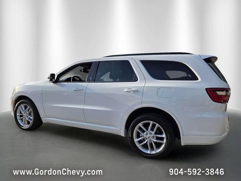 Used 2025 Dodge Durango GT AWD/4WD image 3