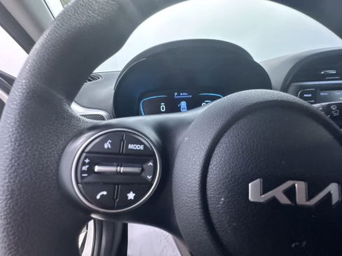 Used 2023 Kia Soul LX w/ Option Group 015 image 20