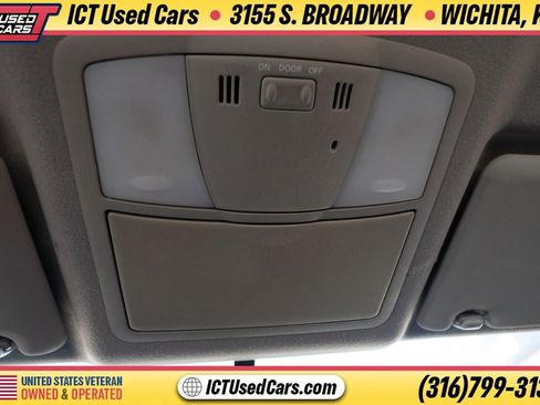 Used 2012 Nissan Rogue S FWD image 14