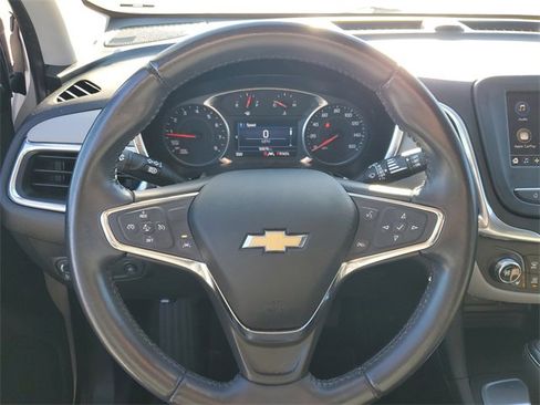 Used 2021 Chevrolet Equinox LT image 10