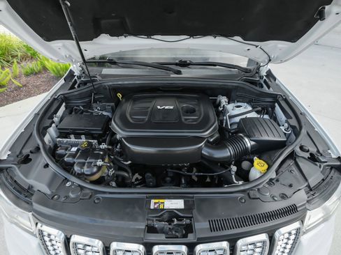 Used 2017 Jeep Grand Cherokee Overland image 44