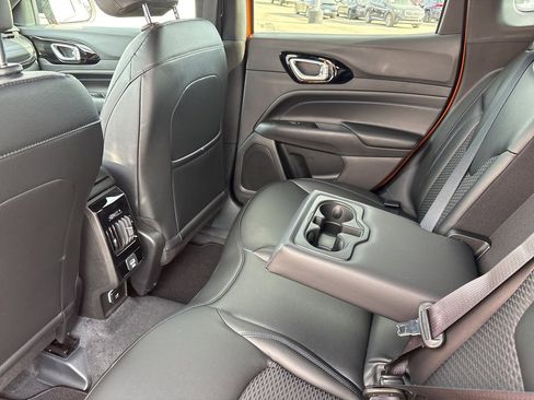 New 2026 Jeep Compass Latitude image 20