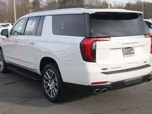 Used 2025 GMC Yukon XL Denali image 5