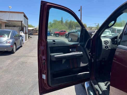 Used 2006 Lincoln Mark LT 4x4 image 12