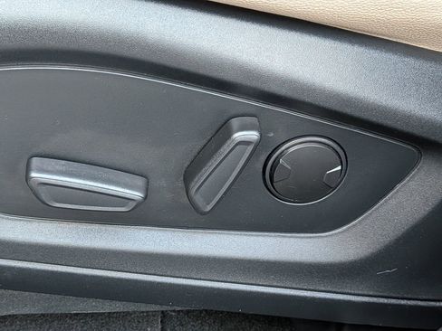 Certified 2023 Ford Explorer Limited w/ Equipment Group 301A image 23