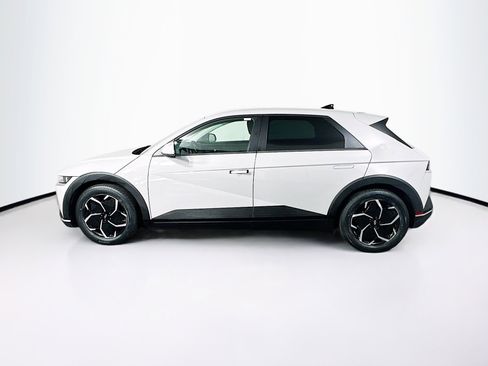 Used 2024 Hyundai Ioniq 5 SEL image 4