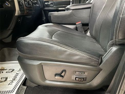 Used 2018 RAM 2500 Laramie image 12