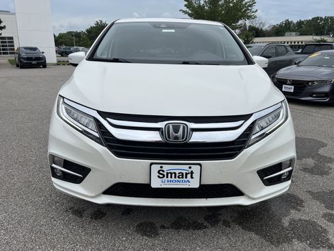 Used 2018 Honda Odyssey Elite image 9