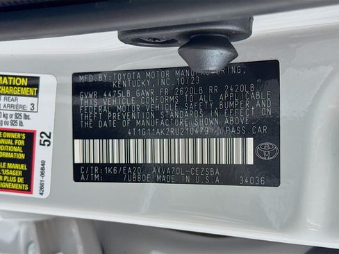 Used 2024 Toyota Camry SE FWD image 37
